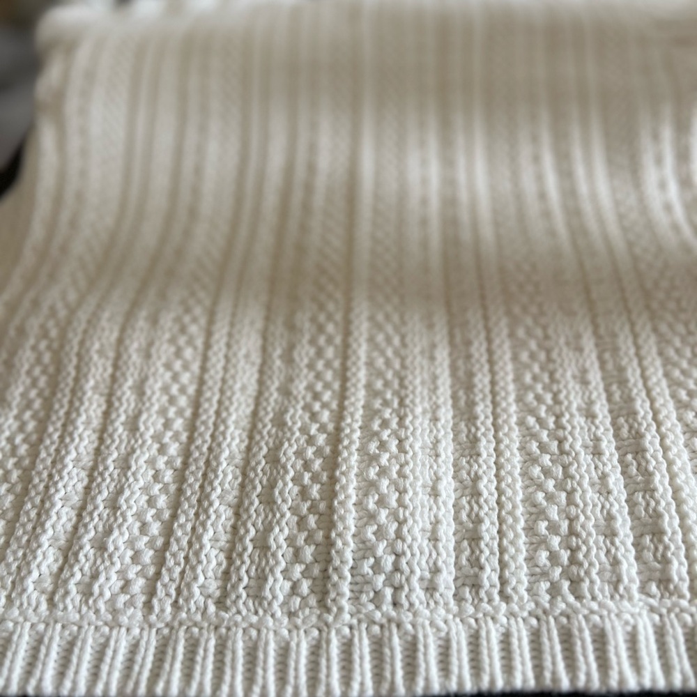 Tahari sweater/ knit white blazer - Picture 14 of 16